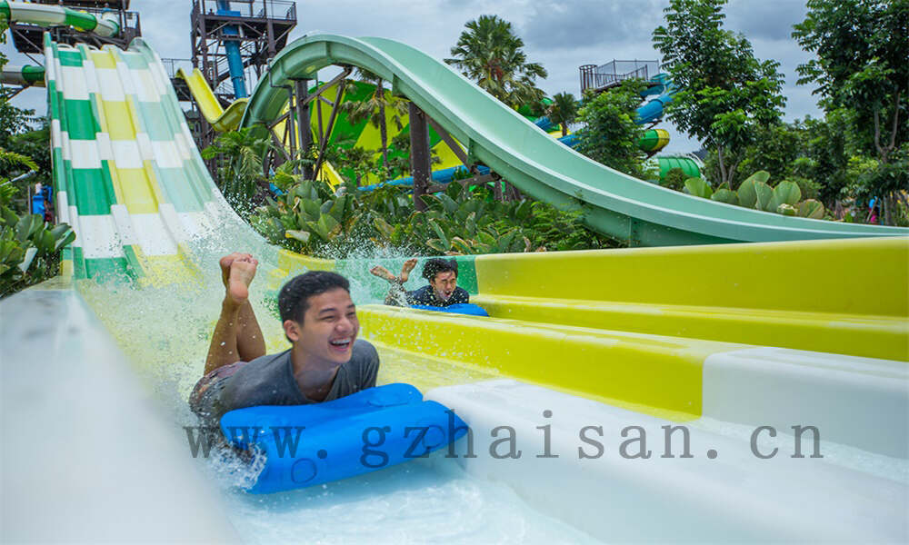 水上乐园服务游客的概念