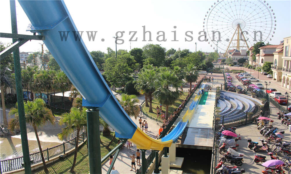 水上乐园小滑梯，欢乐刺激无限畅玩
