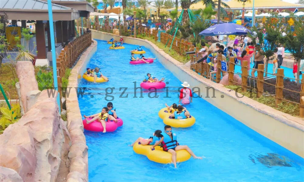 水上乐园建造中如何进行风险管理？