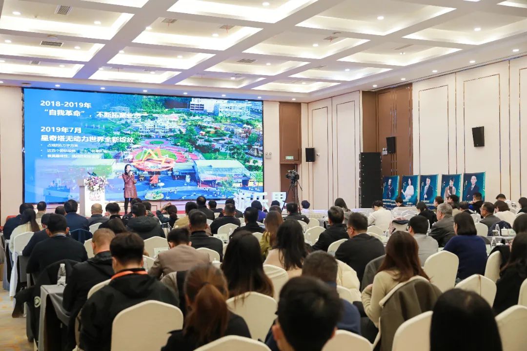 金冠荣耀，见证卓越！jinnianhui今年会游乐斩获两项重量级大奖