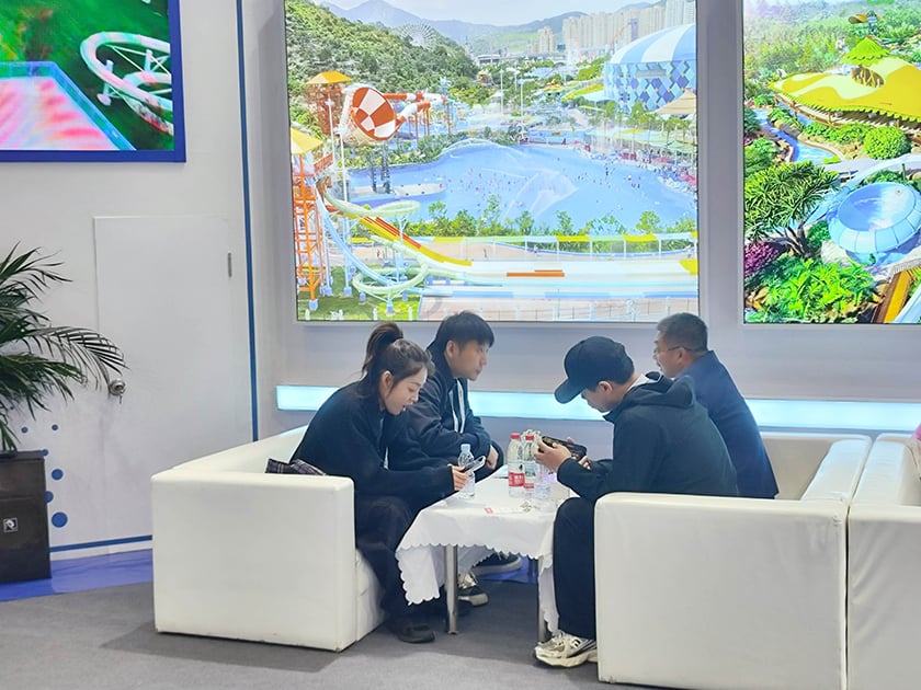 相聚郑州，引爆热潮——jinnianhui今年会游乐亮相2025中国（郑州）旅游休闲娱乐产业博览会，实力领航水上游乐新纪元！